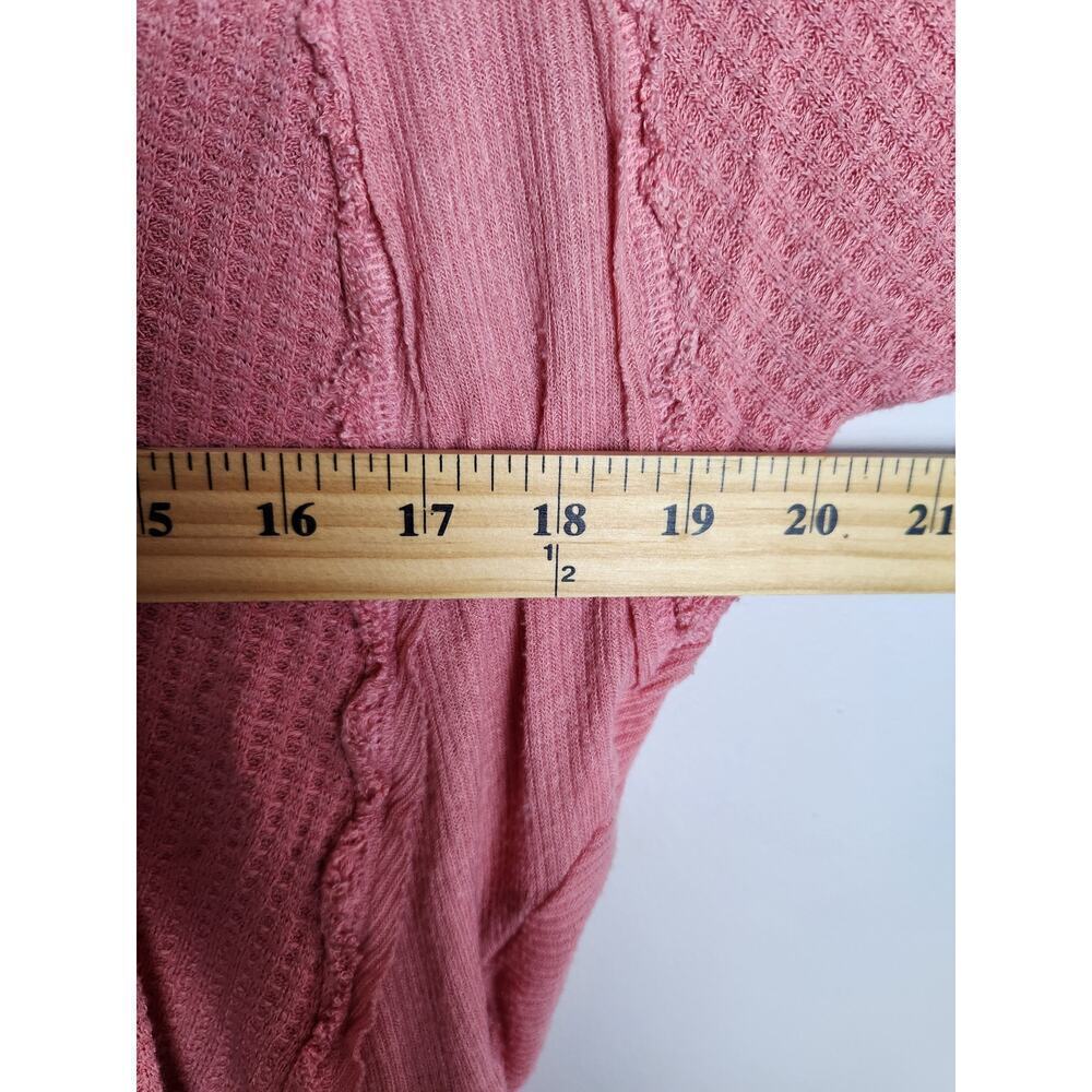 Free People Thermal Waffle knit sz XS pink exposed seams beach boho festival - Picture 6 of 7